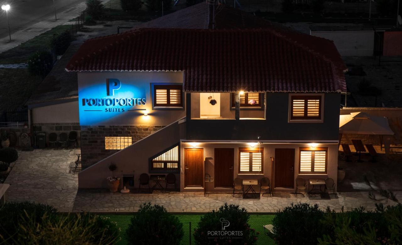 Porto Portes Suites 네아 포티데아 외부 사진