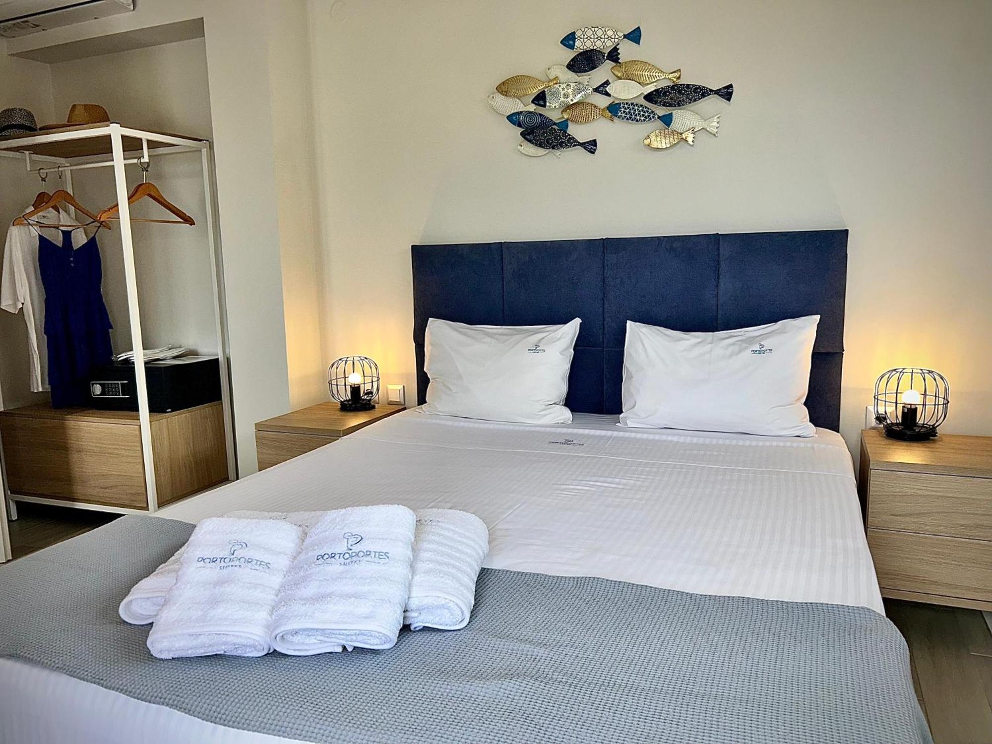 Porto Portes Suites 네아 포티데아 외부 사진