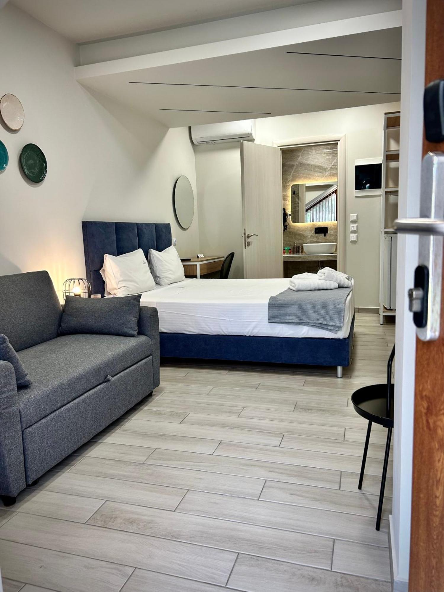 Porto Portes Suites 네아 포티데아 외부 사진