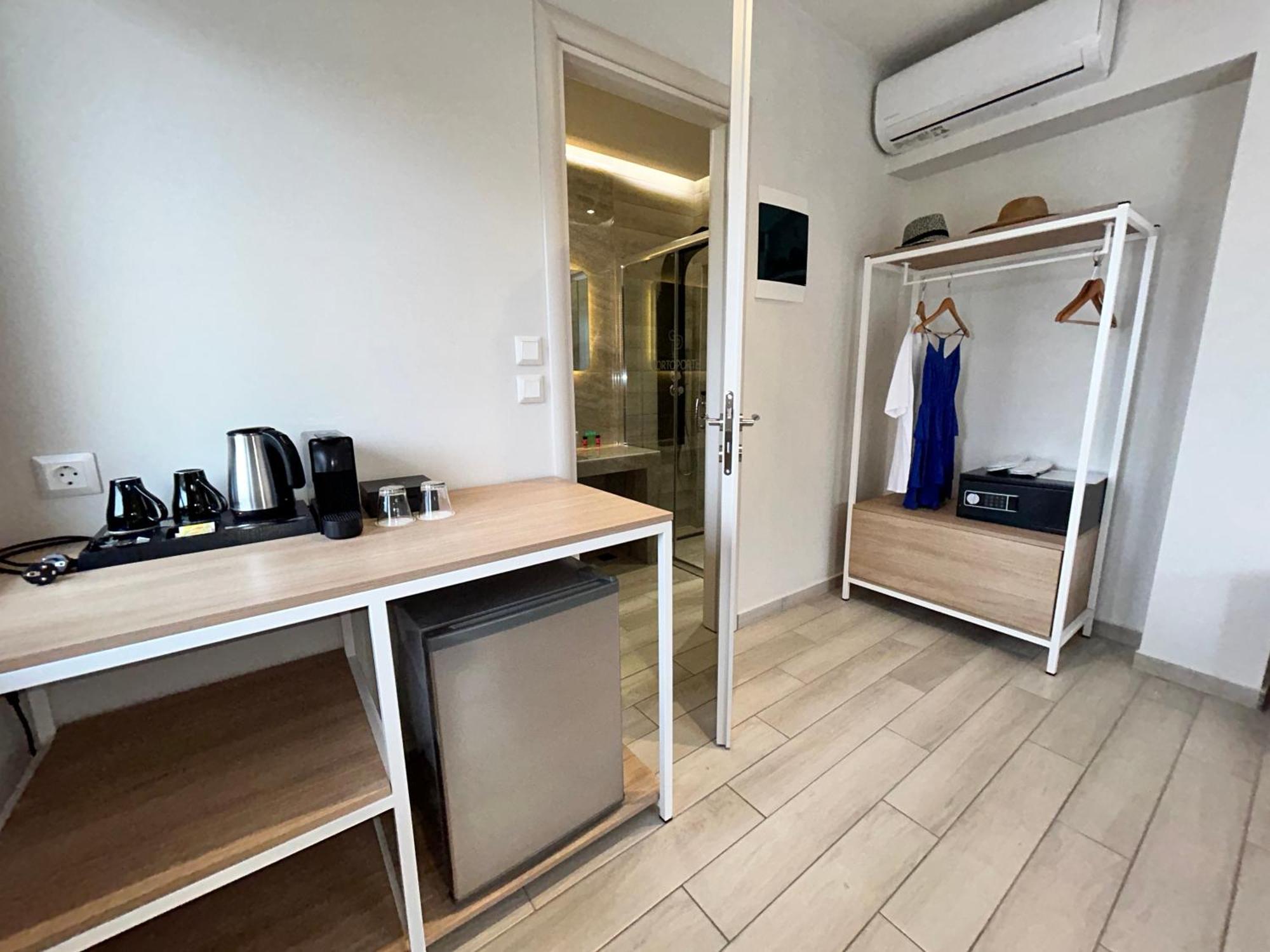 Porto Portes Suites 네아 포티데아 외부 사진